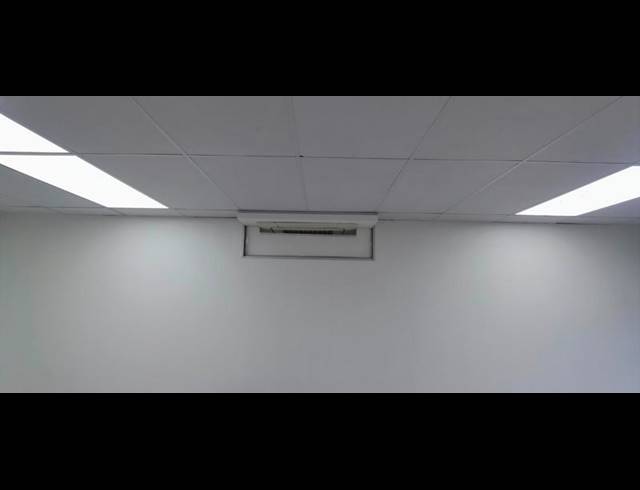 BUSINESS PROPERTY TO RENT IN LYNNWOOD GLEN